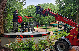 PM 35-2026 Stahl-Tiger hat seinen Platz im Tierpark Gotha eingenommen ©M.Falkenstein